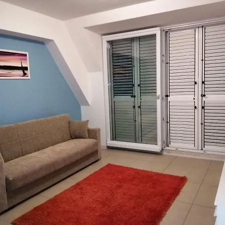Pensjonat Casa Sofia *